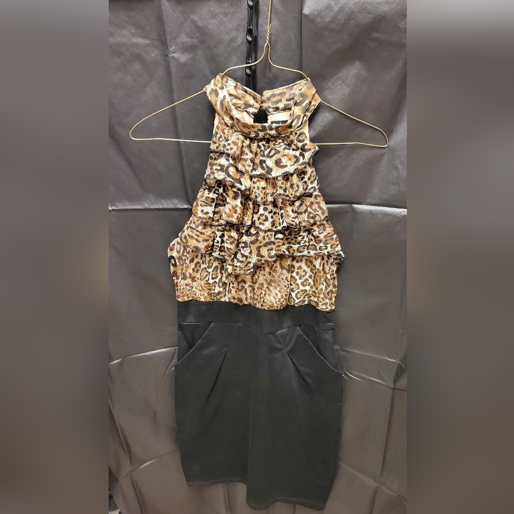 Dress/Above the knee& Fitted/super flattering